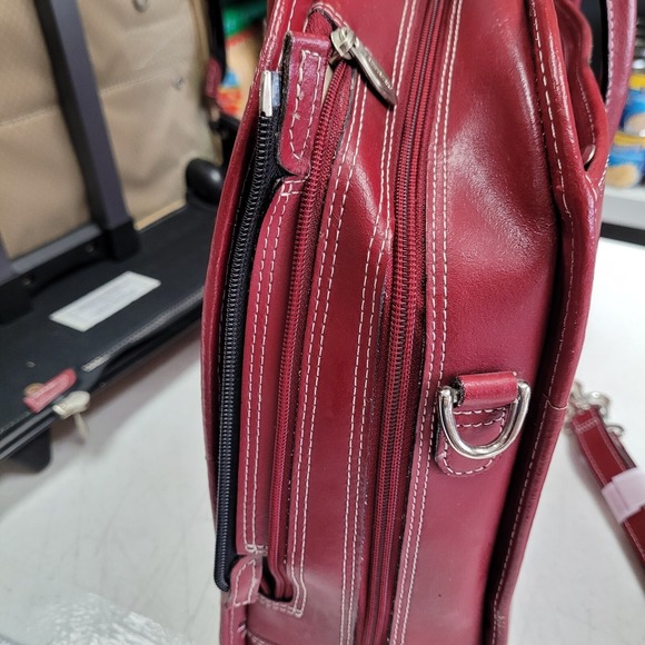 McKLEIN Red Leather Wheeled Business Laptop Computer Case Bag Removable Wheels - Picture 13 of 16